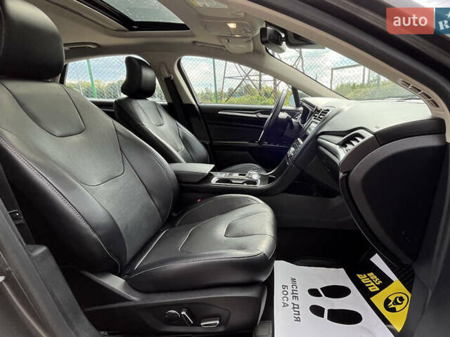 Серый Форд Фьюжн, объемом двигателя 2 л и пробегом 64 тыс. км за 16899 $, фото 19 на Automoto.ua