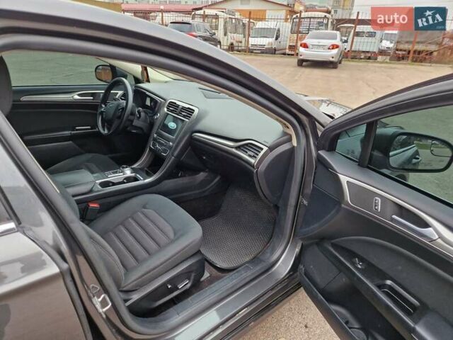 Сірий Форд Фьюжен, об'ємом двигуна 2.49 л та пробігом 110 тис. км за 12500 $, фото 17 на Automoto.ua