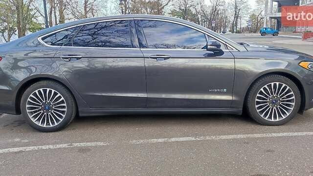 Сірий Форд Фьюжен, об'ємом двигуна 2 л та пробігом 230 тис. км за 14900 $, фото 11 на Automoto.ua