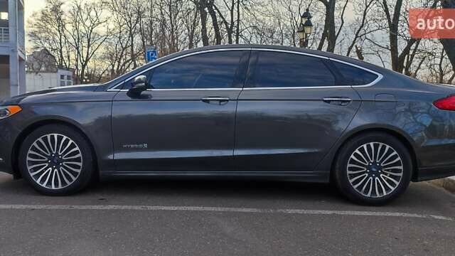 Сірий Форд Фьюжен, об'ємом двигуна 2 л та пробігом 230 тис. км за 14900 $, фото 16 на Automoto.ua