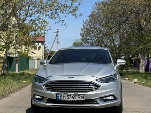 Сірий Форд Фьюжен, об'ємом двигуна 2 л та пробігом 230 тис. км за 15500 $, фото 4 на Automoto.ua
