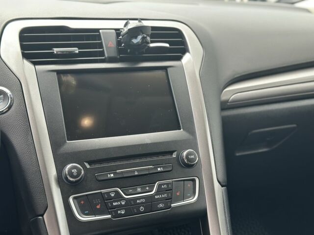 Серый Форд Фьюжн, объемом двигателя 2.5 л и пробегом 89 тыс. км за 16499 $, фото 14 на Automoto.ua