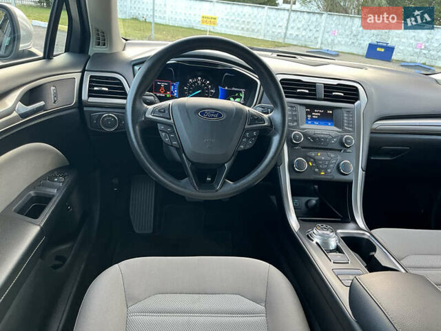 Сірий Форд Фьюжен, об'ємом двигуна 2 л та пробігом 123 тис. км за 14000 $, фото 32 на Automoto.ua