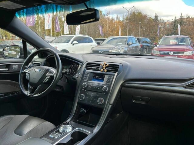 Форд Фьюжн 2017 в Кривом Роге на Automoto.ua Серый Форд Фьюжн, объемом двигателя 2.7 л и пробегом 95 тыс. км за 13500 $, фото 16 на Automoto.ua