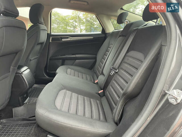 Серый Форд Фьюжн, объемом двигателя 2.49 л и пробегом 119 тыс. км за 10400 $, фото 57 на Automoto.ua