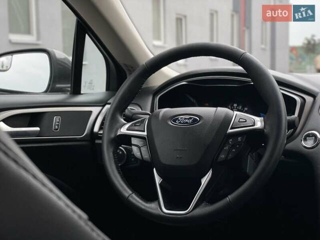 Форд Фьюжн 2017 в Днепре (Днепропетровске) на Automoto.ua Серый Форд Фьюжн, объемом двигателя 2 л и пробегом 146 тыс. км за 12999 $, фото 15 на Automoto.ua