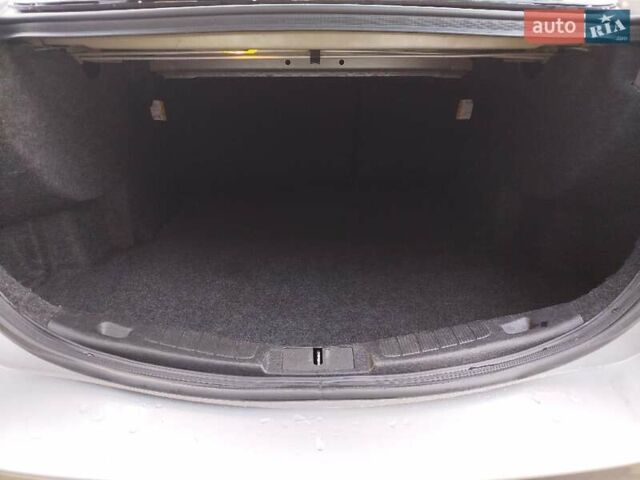 Сірий Форд Фьюжен, об'ємом двигуна 1.5 л та пробігом 152 тис. км за 10200 $, фото 6 на Automoto.ua