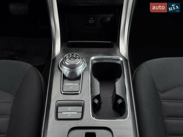 Серый Форд Фьюжн, объемом двигателя 2 л и пробегом 195 тыс. км за 12300 $, фото 24 на Automoto.ua