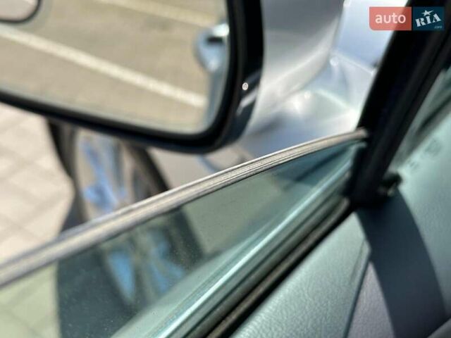 Серый Форд Фьюжн, объемом двигателя 2 л и пробегом 114 тыс. км за 15290 $, фото 11 на Automoto.ua