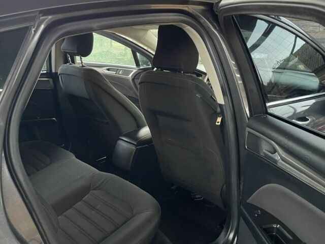 Сірий Форд Фьюжен, об'ємом двигуна 2.5 л та пробігом 137 тис. км за 12000 $, фото 7 на Automoto.ua