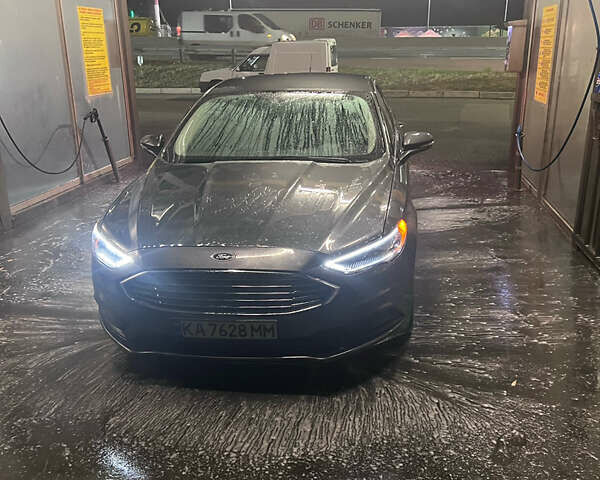 Серый Форд Фьюжн, объемом двигателя 2 л и пробегом 125 тыс. км за 15398 $, фото 9 на Automoto.ua