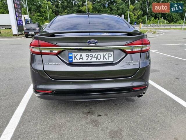 Серый Форд Фьюжн, объемом двигателя 2 л и пробегом 117 тыс. км за 17100 $, фото 3 на Automoto.ua