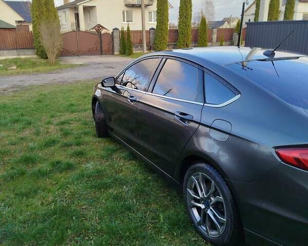 Сірий Форд Фьюжен, об'ємом двигуна 2 л та пробігом 128 тис. км за 14400 $, фото 6 на Automoto.ua