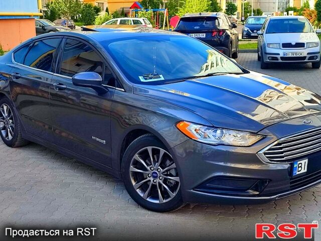 Сірий Форд Фьюжен, об'ємом двигуна 2 л та пробігом 163 тис. км за 15000 $, фото 5 на Automoto.ua