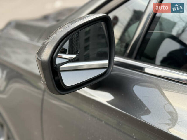 Серый Форд Фьюжн, объемом двигателя 2 л и пробегом 180 тыс. км за 14650 $, фото 11 на Automoto.ua