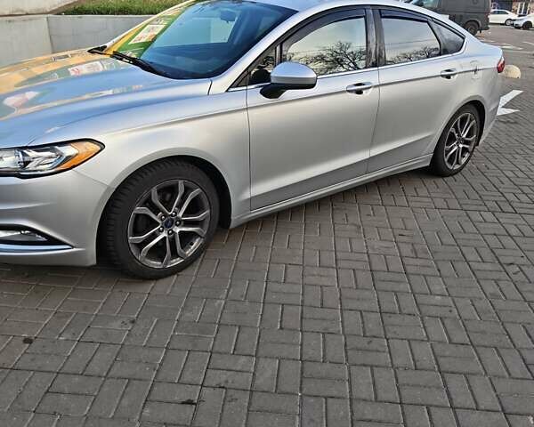 Сірий Форд Фьюжен, об'ємом двигуна 2.49 л та пробігом 133 тис. км за 10500 $, фото 1 на Automoto.ua