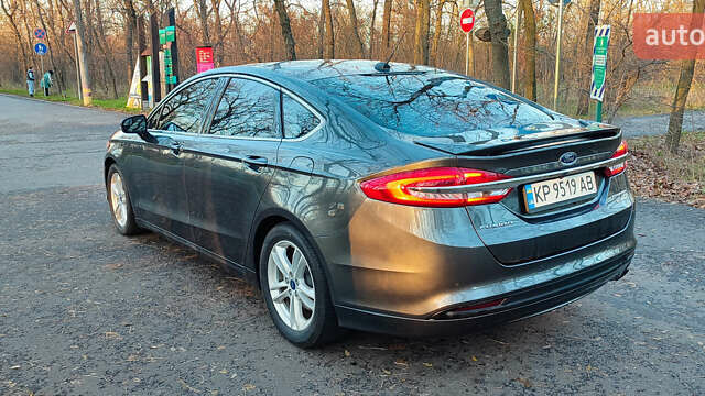 Серый Форд Фьюжн, объемом двигателя 2 л и пробегом 316 тыс. км за 12800 $, фото 5 на Automoto.ua