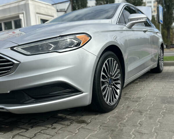 Серый Форд Фьюжн, объемом двигателя 2 л и пробегом 88 тыс. км за 14900 $, фото 13 на Automoto.ua