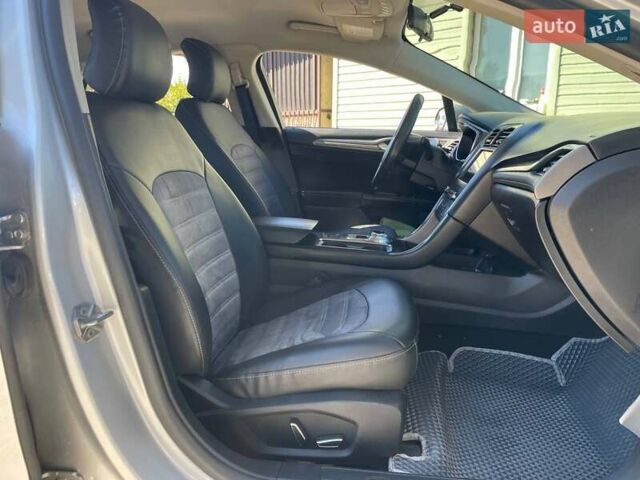 Серый Форд Фьюжн, объемом двигателя 2.49 л и пробегом 161 тыс. км за 14490 $, фото 11 на Automoto.ua