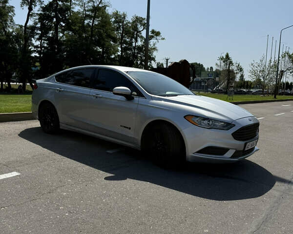 Форд Фьюжн 2017 в Киеве на Automoto.ua Серый Форд Фьюжн, объемом двигателя 2 л и пробегом 211 тыс. км за 13400 $, фото 6 на Automoto.ua