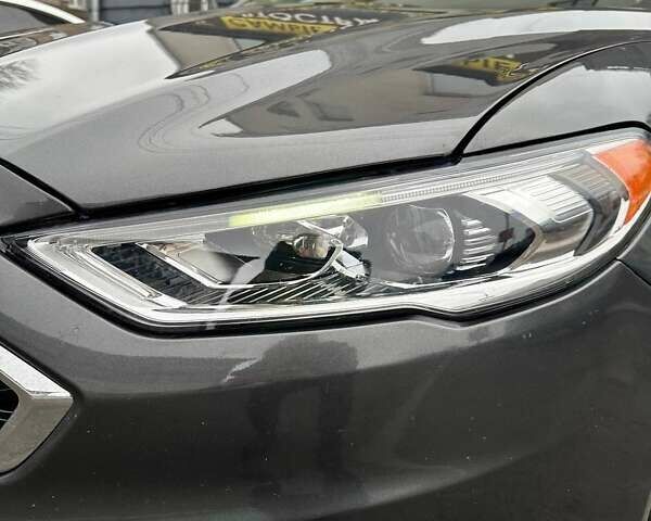 Сірий Форд Фьюжен, об'ємом двигуна 2.49 л та пробігом 130 тис. км за 12000 $, фото 23 на Automoto.ua