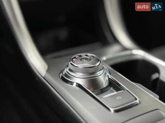 Форд Фьюжн 2017 в Киеве на Automoto.ua Серый Форд Фьюжн, объемом двигателя 2 л и пробегом 159 тыс. км за 12999 $, фото 17 на Automoto.ua