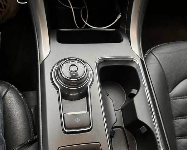 Серый Форд Фьюжн, объемом двигателя 2 л и пробегом 186 тыс. км за 12100 $, фото 12 на Automoto.ua