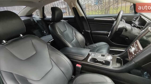 Серый Форд Фьюжн, объемом двигателя 2 л и пробегом 316 тыс. км за 12800 $, фото 8 на Automoto.ua