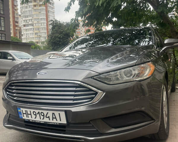 Серый Форд Фьюжн, объемом двигателя 1.5 л и пробегом 163 тыс. км за 11000 $, фото 3 на Automoto.ua