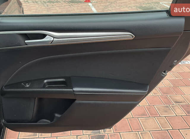 Серый Форд Фьюжн, объемом двигателя 2.49 л и пробегом 119 тыс. км за 10400 $, фото 55 на Automoto.ua