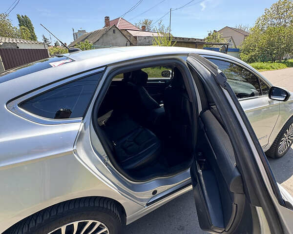 Сірий Форд Фьюжен, об'ємом двигуна 2 л та пробігом 230 тис. км за 15500 $, фото 10 на Automoto.ua