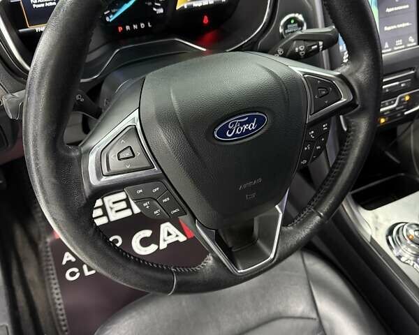 Форд Фьюжн 2017 в Одессе на Automoto.ua Серый Форд Фьюжн, объемом двигателя 2 л и пробегом 78 тыс. км за 15800 $, фото 19 на Automoto.ua