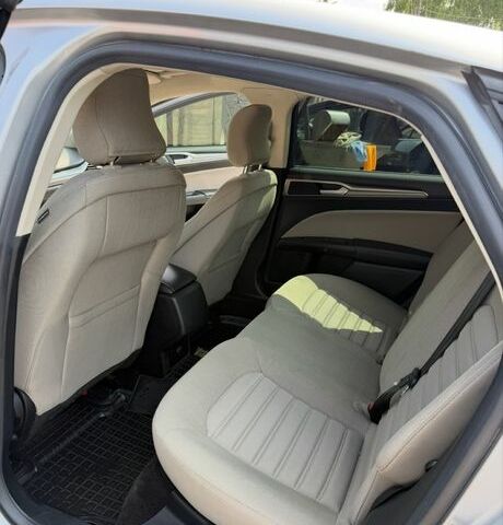 Серый Форд Фьюжн, объемом двигателя 2 л и пробегом 3 тыс. км за 10000 $, фото 3 на Automoto.ua