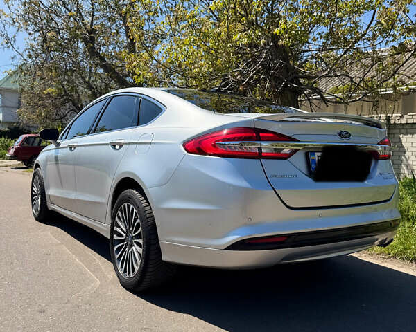 Сірий Форд Фьюжен, об'ємом двигуна 2 л та пробігом 230 тис. км за 15500 $, фото 14 на Automoto.ua