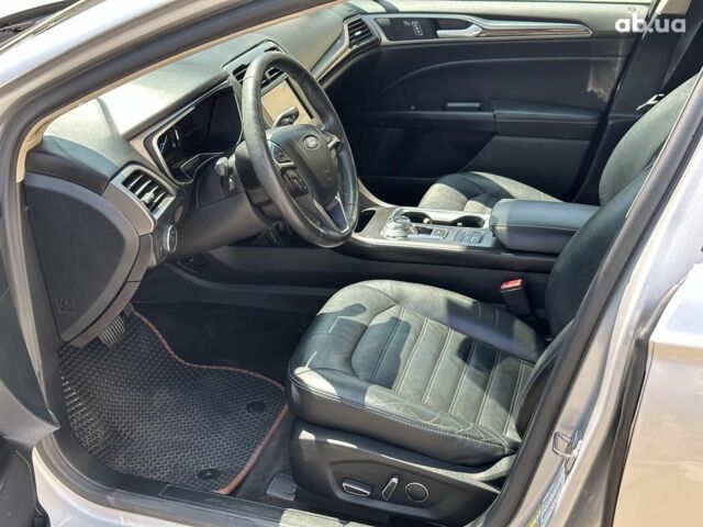 Форд Фьюжн 2017 в Одессе на Automoto.ua Серый Форд Фьюжн, объемом двигателя 2 л и пробегом 114 тыс. км за 15990 $, фото 12 на Automoto.ua