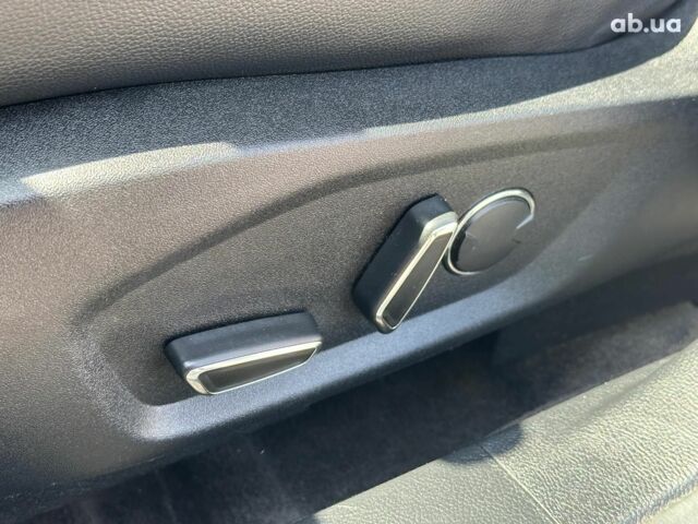 Форд Фьюжн 2017 в Одессе на Automoto.ua Серый Форд Фьюжн, объемом двигателя 2 л и пробегом 114 тыс. км за 15990 $, фото 11 на Automoto.ua