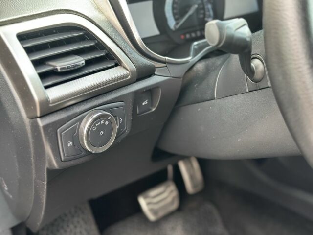 Серый Форд Фьюжн, объемом двигателя 2.5 л и пробегом 89 тыс. км за 16499 $, фото 19 на Automoto.ua