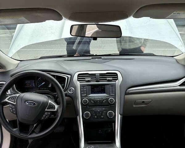 Сірий Форд Фьюжен, об'ємом двигуна 2 л та пробігом 207 тис. км за 13000 $, фото 13 на Automoto.ua