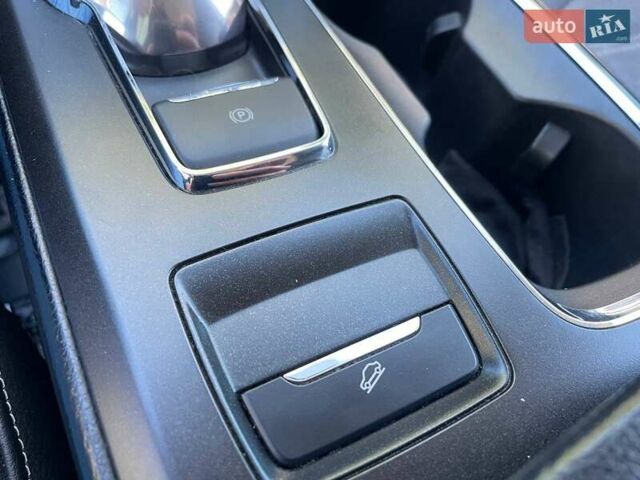 Форд Фьюжн 2017 в Киеве на Automoto.ua Серый Форд Фьюжн, объемом двигателя 2.49 л и пробегом 161 тыс. км за 15490 $, фото 19 на Automoto.ua