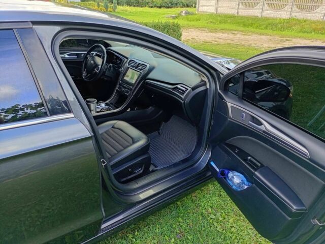 Сірий Форд Фьюжен, об'ємом двигуна 2 л та пробігом 139 тис. км за 13800 $, фото 2 на Automoto.ua