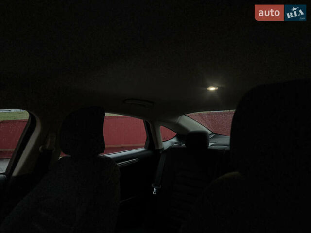 Сірий Форд Фьюжен, об'ємом двигуна 2 л та пробігом 103 тис. км за 13900 $, фото 10 на Automoto.ua
