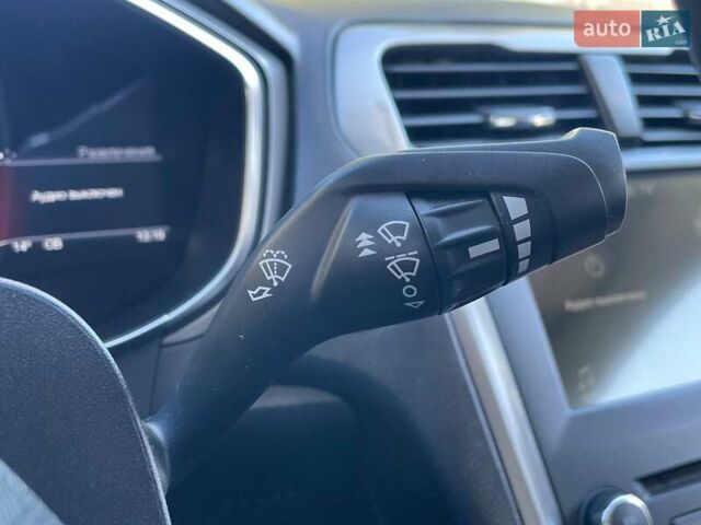 Форд Фьюжен 2017 у Києві на Automoto.ua Сірий Форд Фьюжен, об'ємом двигуна 2.5 л та пробігом 161 тис. км за 16490 $, фото 18 на Automoto.ua