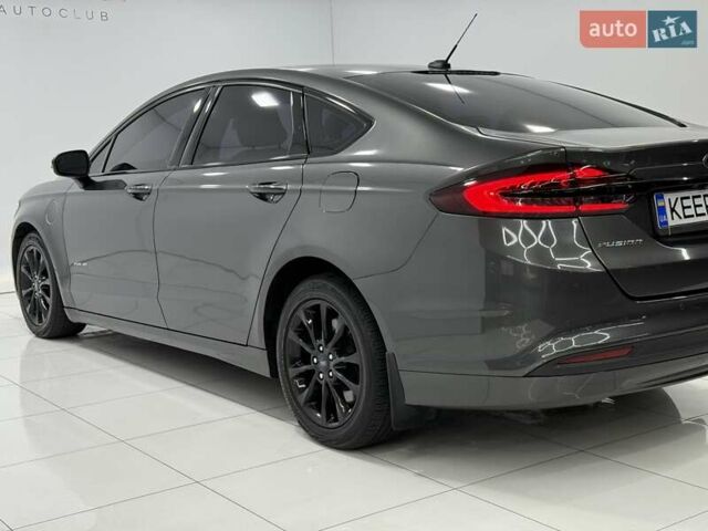 Форд Фьюжн 2017 в Одессе на Automoto.ua Серый Форд Фьюжн, объемом двигателя 2 л и пробегом 78 тыс. км за 15800 $, фото 13 на Automoto.ua