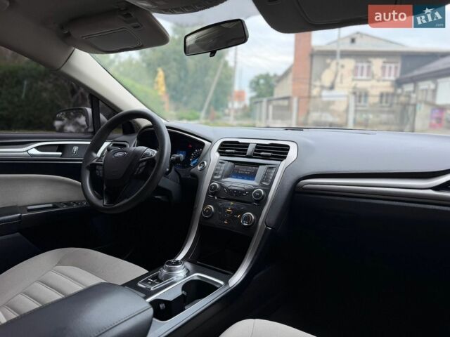 Сірий Форд Фьюжен, об'ємом двигуна 2.5 л та пробігом 160 тис. км за 8500 $, фото 9 на Automoto.ua