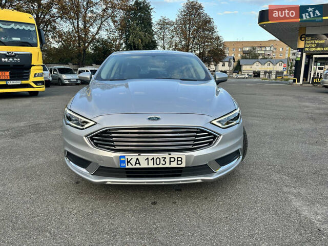 Форд Фьюжн 2017 в Киеве на Automoto.ua Серый Форд Фьюжн, объемом двигателя 2 л и пробегом 123 тыс. км за 14000 $, фото 7 на Automoto.ua