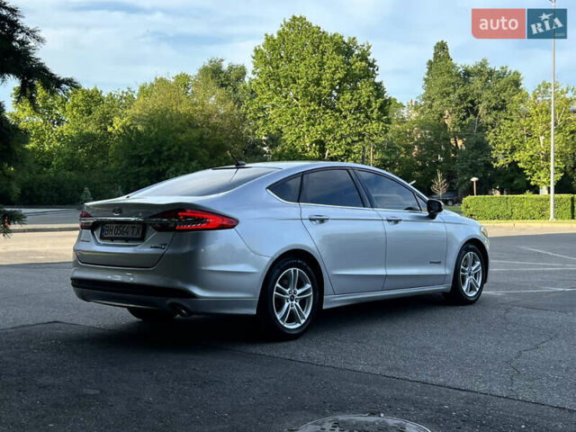 Сірий Форд Фьюжен, об'ємом двигуна 2 л та пробігом 173 тис. км за 16500 $, фото 17 на Automoto.ua