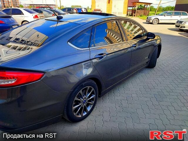 Сірий Форд Фьюжен, об'ємом двигуна 2 л та пробігом 163 тис. км за 15000 $, фото 6 на Automoto.ua