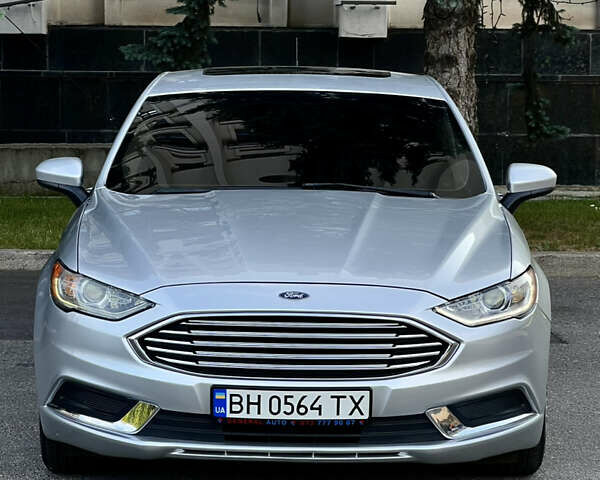 Сірий Форд Фьюжен, об'ємом двигуна 2 л та пробігом 173 тис. км за 16500 $, фото 6 на Automoto.ua