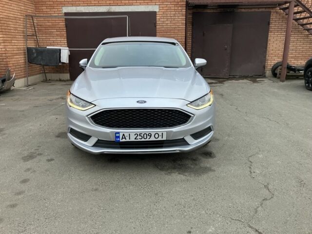 Форд Фьюжен 2017 у Києві на Automoto.ua Сірий Форд Фьюжен, об'ємом двигуна 1.5 л та пробігом 150 тис. км за 9900 $, фото 2 на Automoto.ua