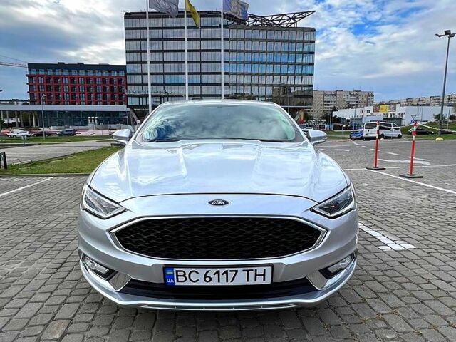 Форд Фьюжн 2017 в Львове на Automoto.ua Серый Форд Фьюжн, объемом двигателя 2 л и пробегом 107 тыс. км за 16700 $, фото 3 на Automoto.ua